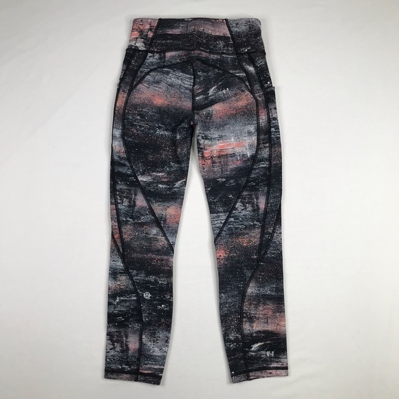 Lululemon Time To Sweat Leggings Sz 4 - Picture 4 of 11